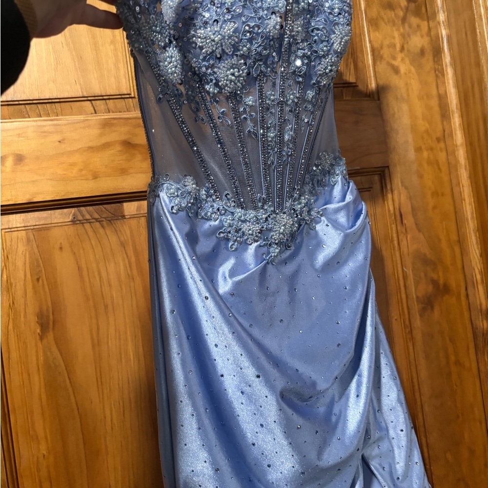 Elegant Strapless Blue Dress
